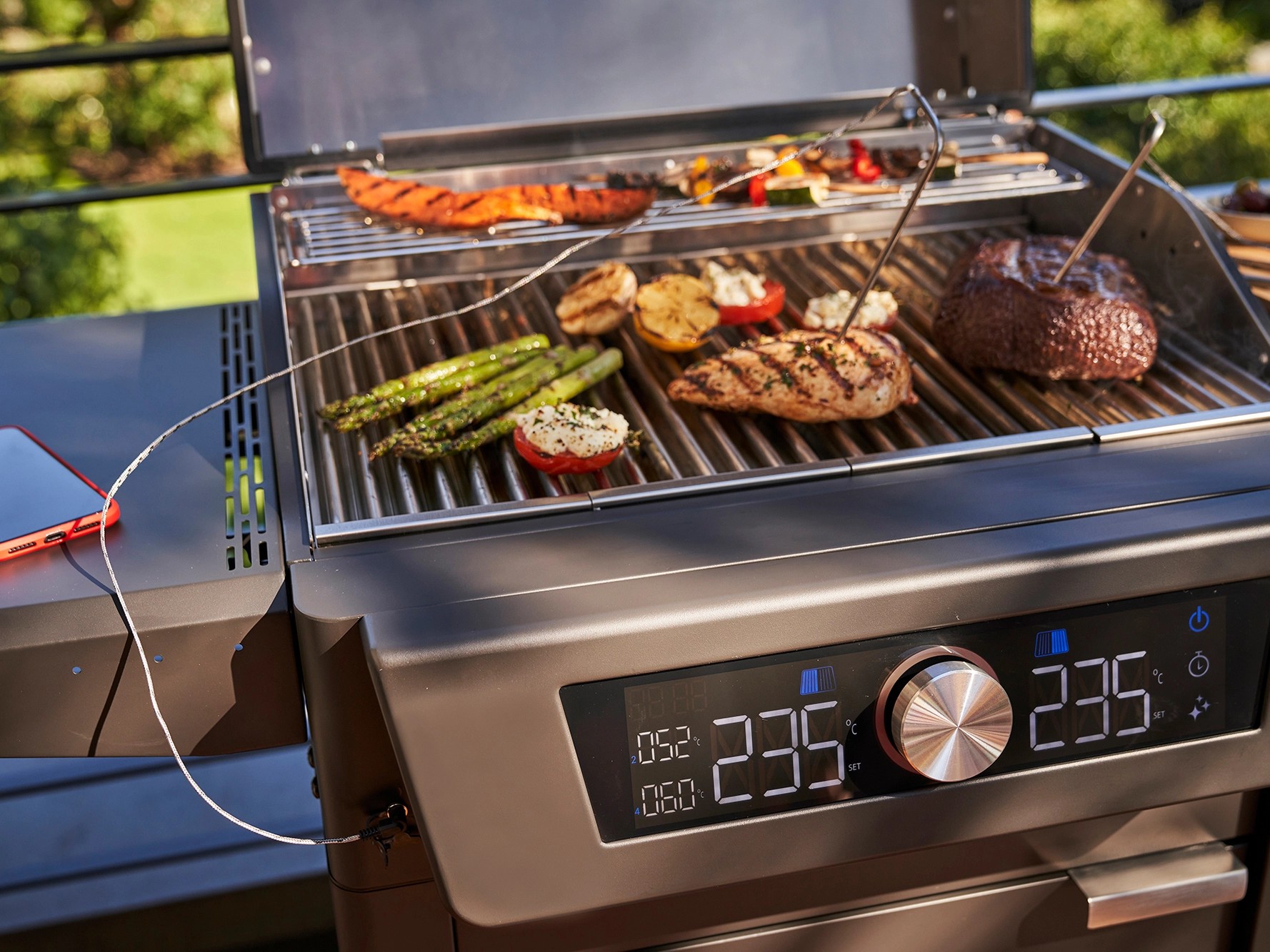 Char-Broil Elektrogrill Evolve Electric mit Dualzone, App Control & TRU ...