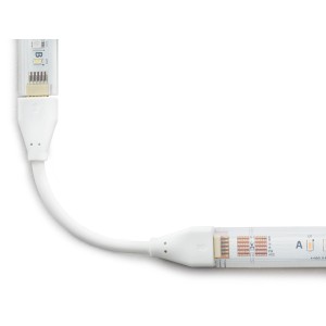 Philips Hue Lightstrip Plus Erweiterung, 1m, White & Color Ambiance, Detailaufnahme der Verbindung.