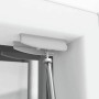 Detailaufnahme: Montage des Schöner Wohnen Thermo-Wabenplissees am Fensterrahmen.