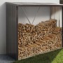 Biohort Kaminholzregal WoodStock in Quarzgrau-Metallic mit gestapeltem Holz.