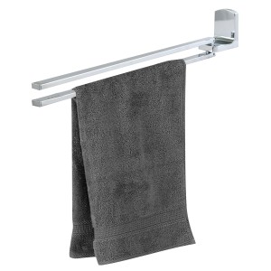 Spirella Handtuchstange Taku, 2-armig, Chrom, mit grauem Handtuch.
