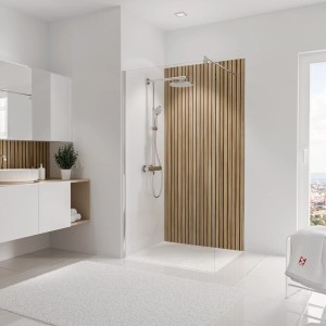 Schulte Duschrückwand DecoDesign Lärche Japandi vertikal, Duschkabine im modernen Badezimmer.