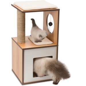 Vesper Kratzbaum Box Small Walnuss mit zwei Katzen, Kratzstamm und Liegeflächen.
