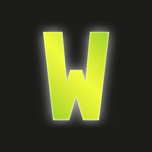 Gelber, reflektierender Klebebuchstabe W, 8 cm, für Hausnummern und Beschriftungen.