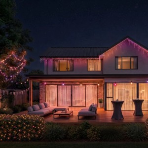 Philips Hue Festavia smarter Lichtervorhang & Lichterketten beleuchten Haus, Terrasse & Garten farbig bei Nacht. LED.