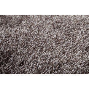 Detailansicht des champagnerfarbenen Kayoom Hochflorteppichs Diamond 700, 200x290 cm.