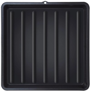 Schwarzes Grill Reinigungstablett (67x55x68cm) zum Einweichen und Reinigen von Grillrosten.