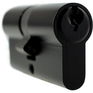 Schwarzer Bever Profilzylinder 830, 35/35 mm, für Türschlösser und erhöhte Sicherheit.