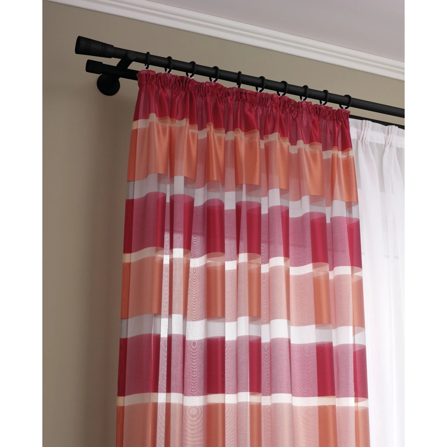 Gardinia Gardinenstange Chicago, Ø 20mm, schwarz-matt, mit Vorhang. Stilvolle Fensterdekoration.