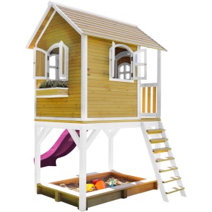Axi Sarah Spielhaus aus Holz mit lila Rutsche und Sandkasten, braun-weiß.