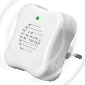 Gardigo Ameisen-Feind Abwehrstecker, weißes Gerät mit LED, Insektenschutzzubehör für die Steckdose.