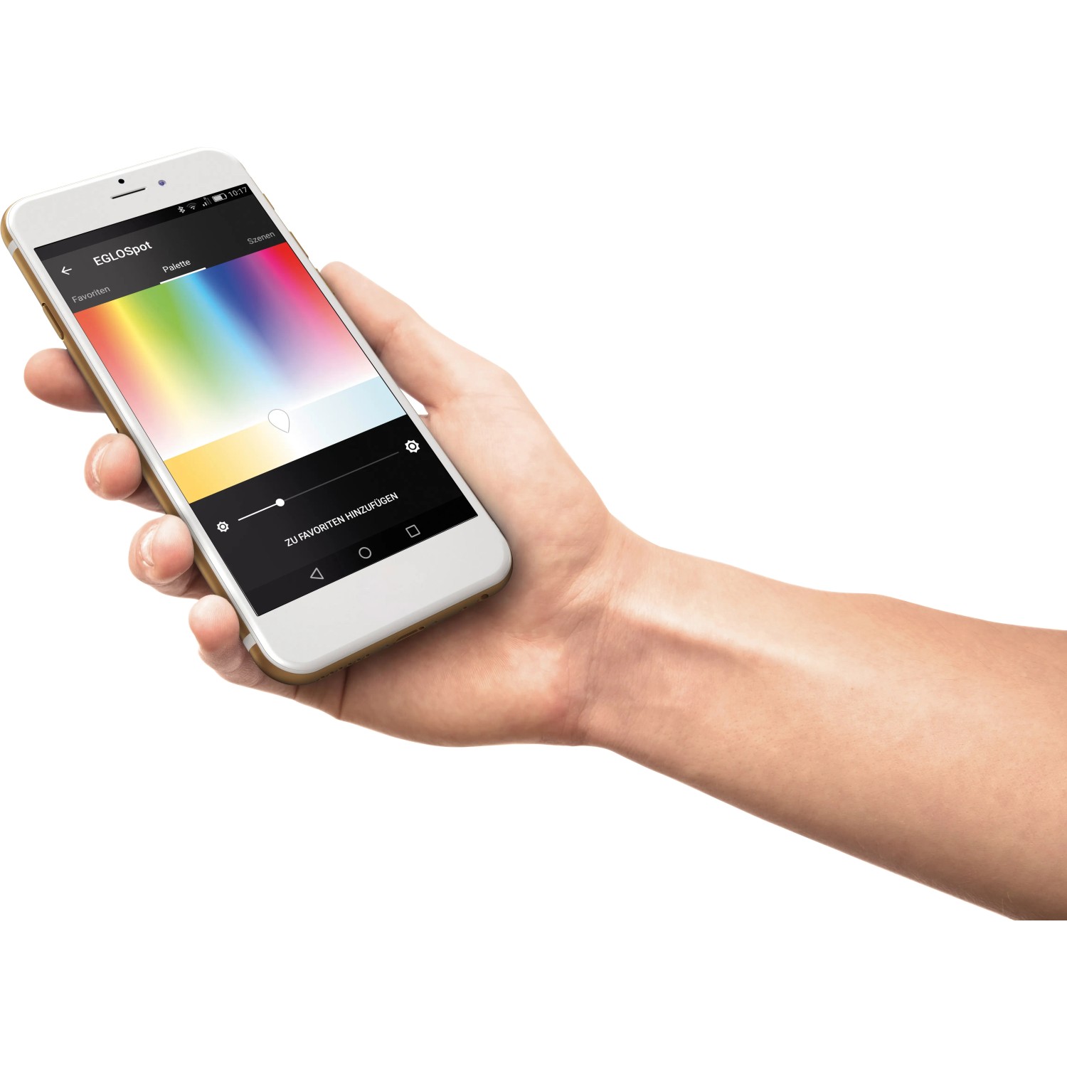 Hand hält Smartphone mit App zur Steuerung der Eglo Connect LED Einbauleuchte.