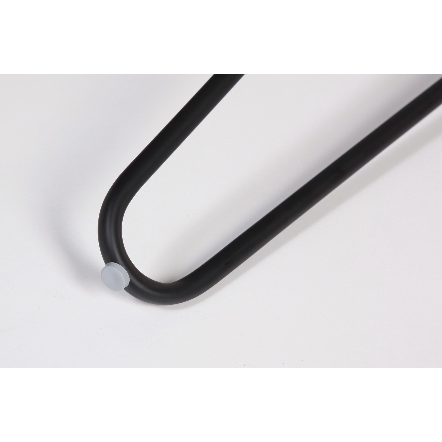 Schwarzes Hairpin Tischuntergestell, 180x710 mm, mit Bodengleiter für Möbel.