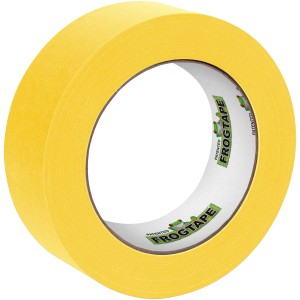 Gelbes Frogtape Delicate Klebeband 36 mm Rolle für empfindliche Oberflächen.