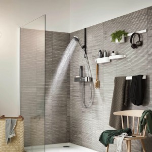 Hansgrohe Pulsify Select S 105 Handbrause Chrom mit 3 Strahlarten im Duschbereich.