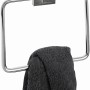 Fackelmann Handtuchhalter Mare Chrom mit grauem Handtuch, quadratisches Design.