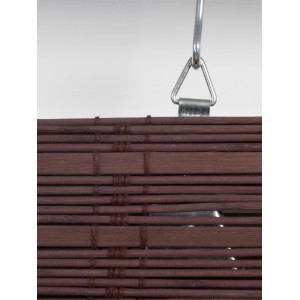 Detailaufnahme: OBI Bambus-Raffrollo Mataro Teak, Rollos für Fenster, natürlicher Sicht- und Sonnenschutz.
