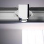 Detailaufnahme: Hüppe EasyEntry Duschtür, 2-teilig, Silber Hochglanz, mit Gleittürbeschlag.