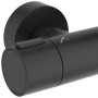 Detailaufnahme des Ideal Standard Thermostats in Schwarz Matt für Duschpaneele.