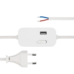 Weiße REV Ritter Zuleitung mit Schalter, USB-Anschluss und Eurostecker, 2m langes Verlängerungskabel.