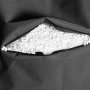 Detailaufnahme: Schwarzer Sitting Point Hocker (60 l) mit geöffnetem Reißverschluss und EPS-Perlen-Füllung.