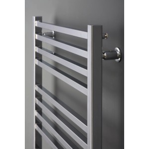Ximax Badheizkörper C4 Chrom, 1260x600mm, 390W. Handtuchwärmer in Vierkantoptik.