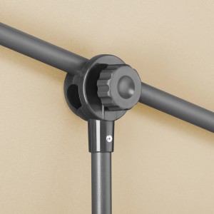 Detailaufnahme: Dreh- und Neigungsfunktion des Schneider Balkonschirm Avellino.