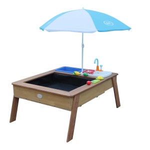 Axi Sand- und Wassertisch Linda mit Sonnenschirm (blau/weiß) und Spielküche.