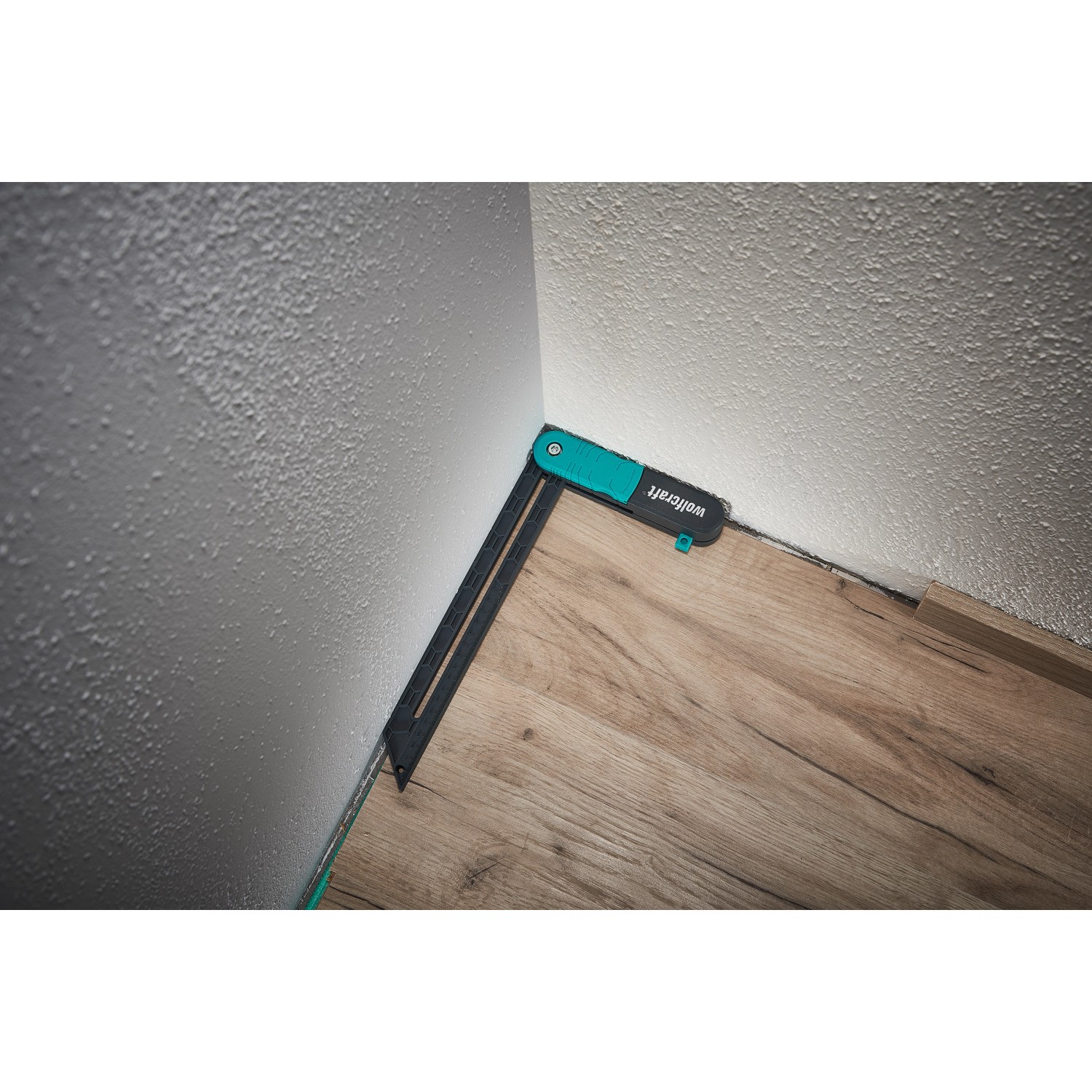 Wolfcraft Winkelschmiege zum Abnehmen von Winkeln und Anzeichnen auf Laminat oder Parkett.