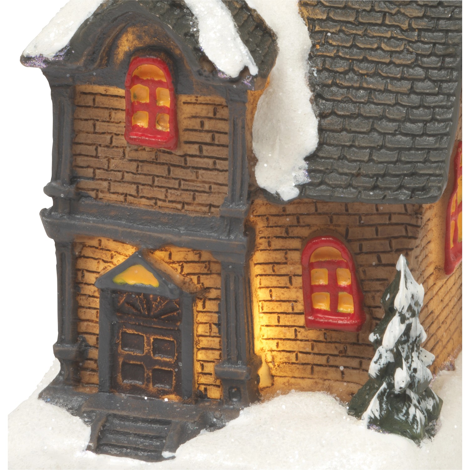 Beleuchtetes Deko-Weihnachtshaus mit Schnee und warmem Licht, 4-fach sortiert.