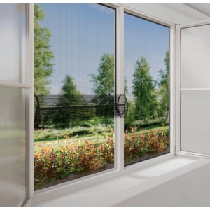 tesa® Insect Stop Fliegengitter Fenster Open/Close, anthrazit, mit Blick nach draußen.