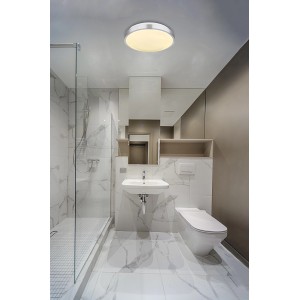 Runde LED-Deckenleuchte Gregory mit Bewegungsmelder im modernen Badezimmer.