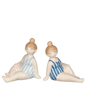 Mica Decorations Deko-Figuren: Zwei Damenfiguren, blau gestreift, sortiert, je 13 cm hoch.