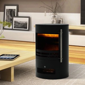 Schwarzer HOMCOM LED Elektrokamin mit Flammeneffekt in modernem Wohnzimmer. Zylindrischer Kaminofen für behagliche Wärme.