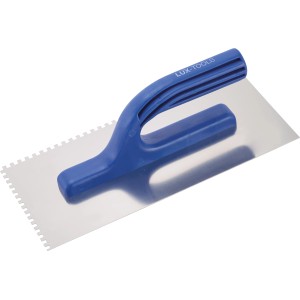 LUX Glättekelle Classic, 200 mm, mit blauem Kunststoffgriff und gezahntem Edelstahlblatt.