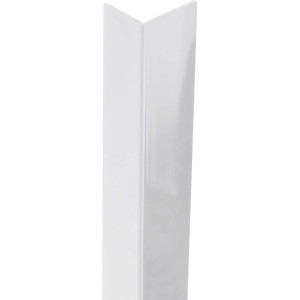 Weißes Arcansas Winkelprofil aus PVC, gleichschenklig, 20x20x2600 mm.