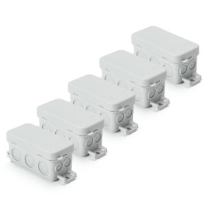 Fünf graue, rechteckige IP65 Abzweigdosen für Elektroinstallationen. Staub- und strahlwassergeschützt, robust für Innen & Außen.