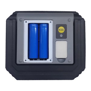 LED's Work Arbeitsleuchte: Akkus und Bedienelemente im Detail.