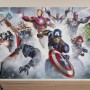 Komar Vlies Fototapete Marvel Avengers Strike mit Captain America, Hulk, Thor und Iron Man.