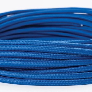 Blaues 3-adriges Textilkabel als Meterware für Lampen und Leuchten. Dekorativer, geflochtener Mantel.