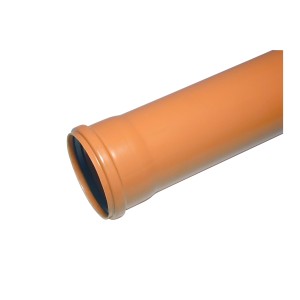 Orangefarbenes Marley Kanalgrundrohr DN 110, 2 m Länge. KG-Rohr für Abwasserleitungen.