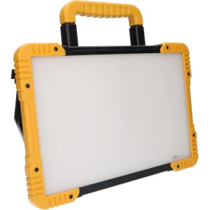 LED-Hybrid Arbeitsstrahler mit gelbem Rahmen und Tragegriff, geeignet für Baustellen.