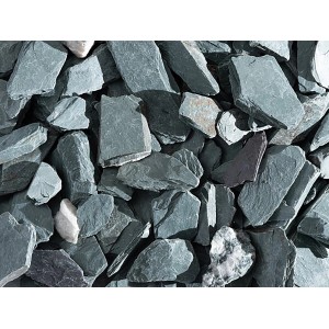 Pastell-grüne Schieferplättchen (30-60mm) als Zierkies für Garten und Aquarien.