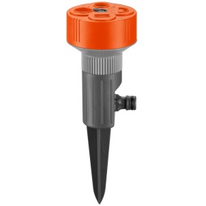 Gardena Classic 4-Flächenregner Twist mit Erdspieß zur Gartenbewässerung.