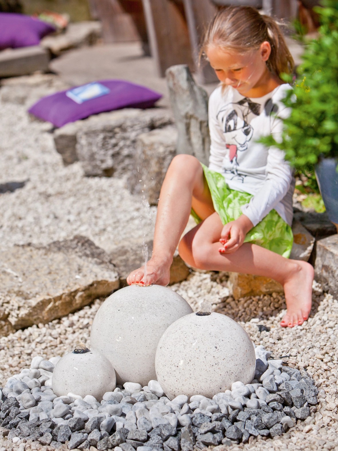Heissner GartenbrunnenSet Samoa mit LED aus Terrazzo kaufen bei OBI