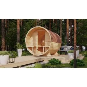 Karibu Fasssauna Talea XL mit Ofen (9 kW) und Zubehör auf Holzterrasse vor Bäumen.