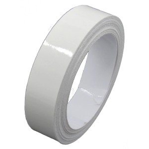 Weißer, selbstklebender Kantenumleimer (5m x 19mm) für Arbeitsplatten mit Hochglanz-Finish.