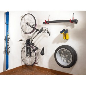 Beschichteter Wandhaken mit roter Gummierung zur Aufbewahrung von Ski, Fahrrad, Reifen und Gummistiefeln.