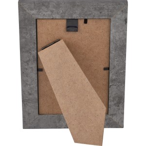 Rückansicht MDF-Bilderrahmen Yosemite, Beton Dunkelgrau, 60x80 cm, mit Aufsteller.