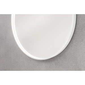 Runder, weißer Badmobil LED-Spiegel, 60 cm Durchmesser. Elegantes Spiegelelement für das Badezimmer.